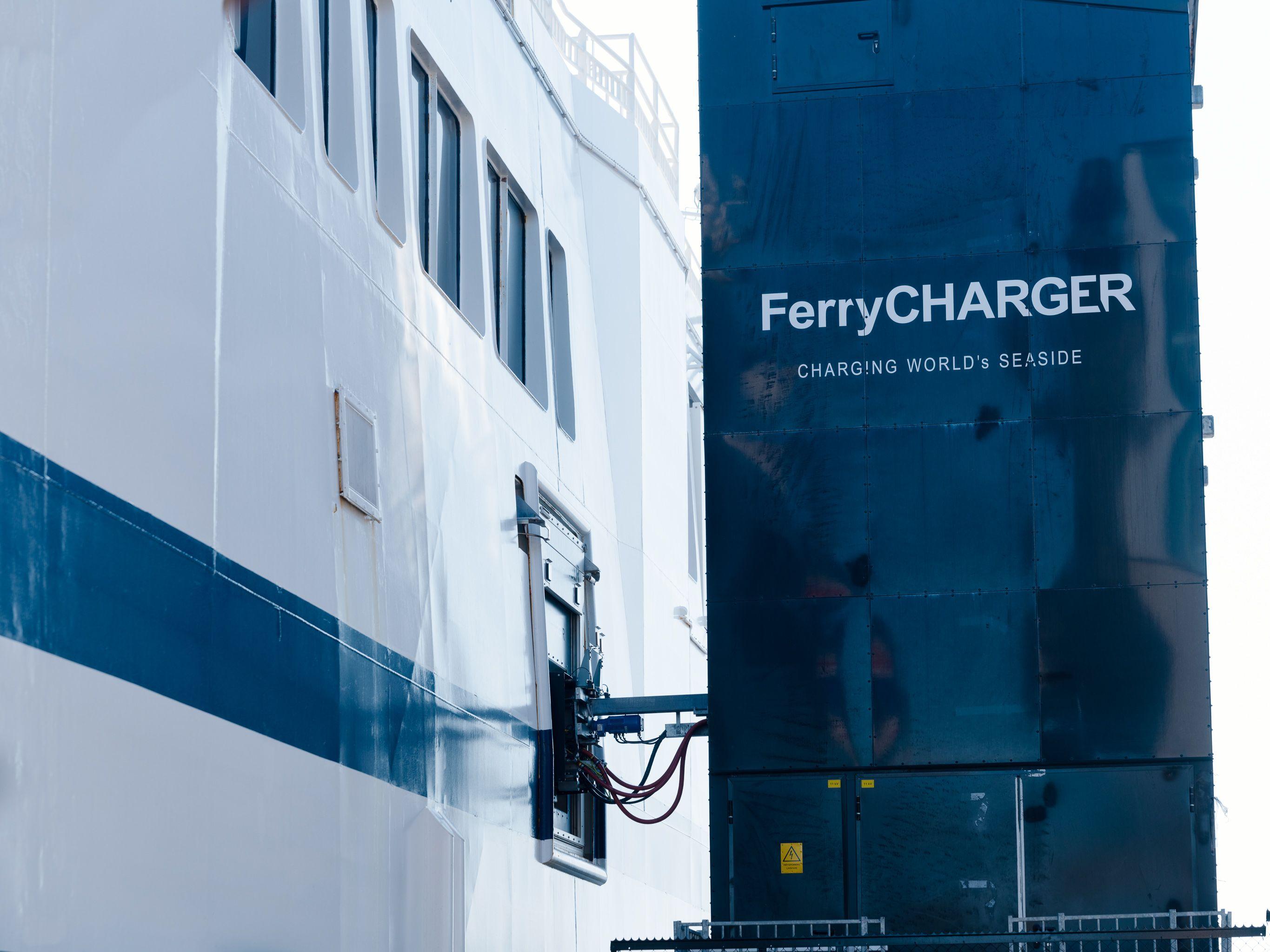A ferry charger charging a ferry